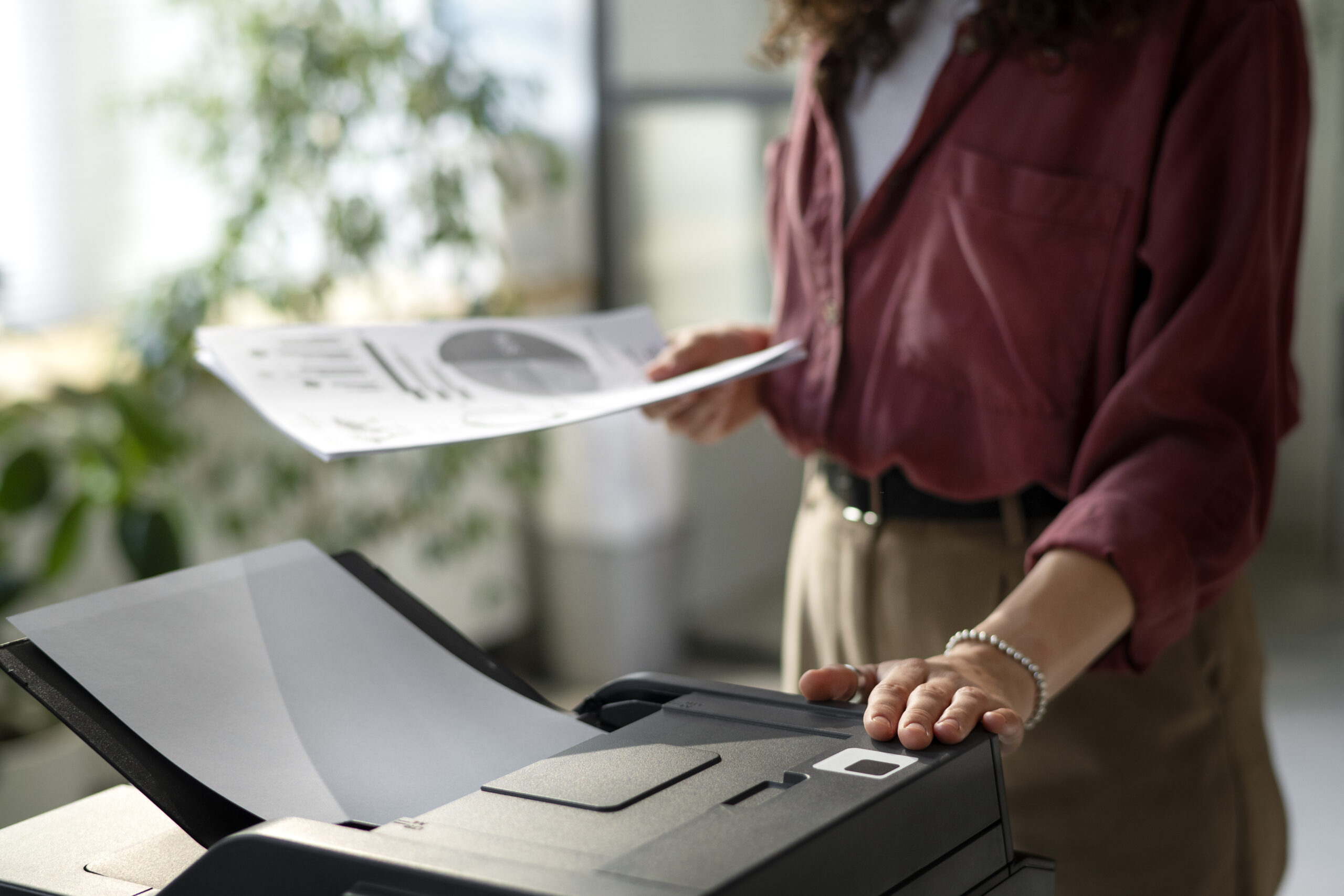 User printing a clean, streak-free document at home